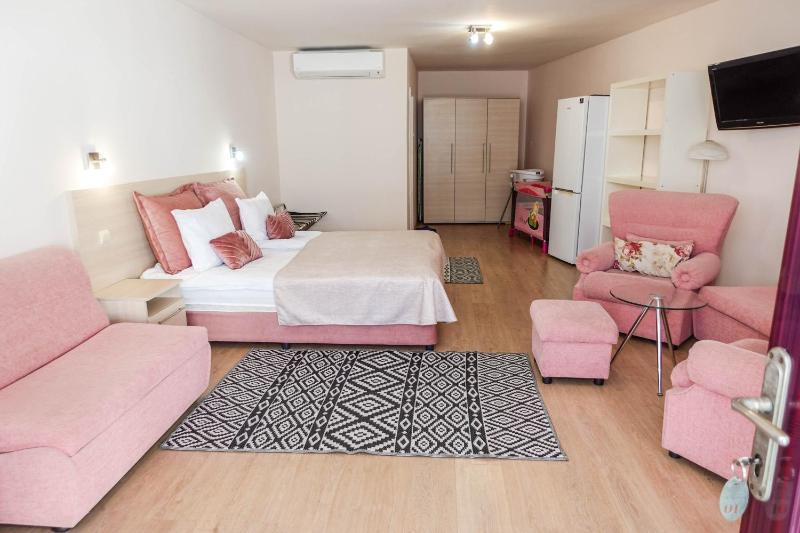 Double Room image 2