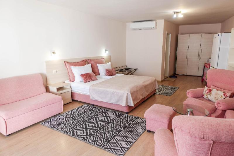 Double Room image 1