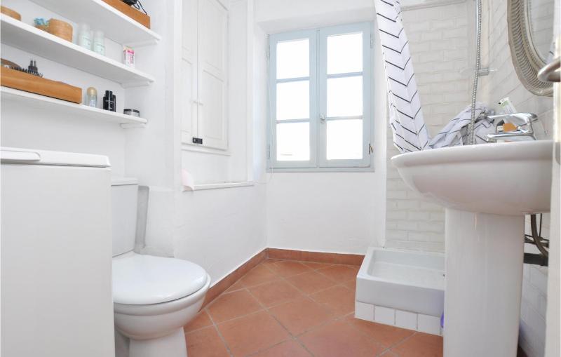 Beautiful Home In Cagnes Sur Mer - image 13