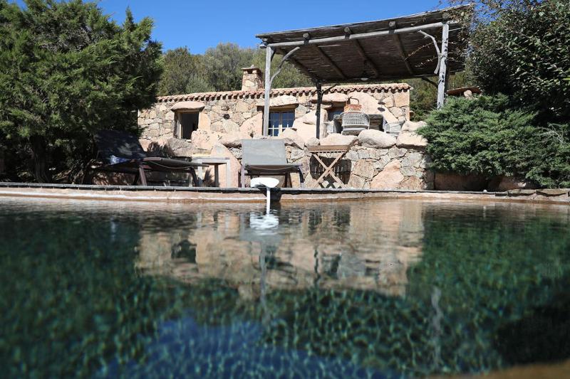 Two-Bedroom Villa with Private Pool - Maquis image 3