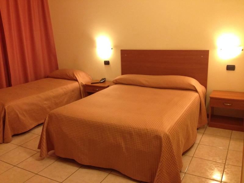 Triple Room image 1