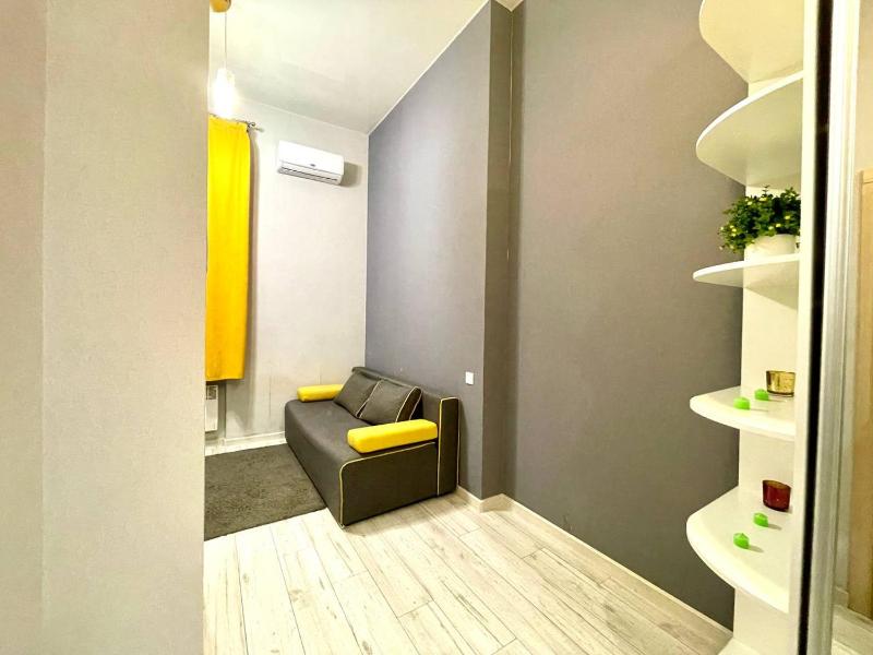 Apartment image 3
