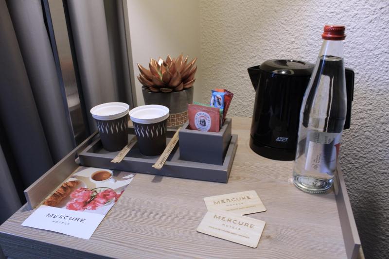 Privilege Apartment with 1 Double Bed and Sofa  image 4