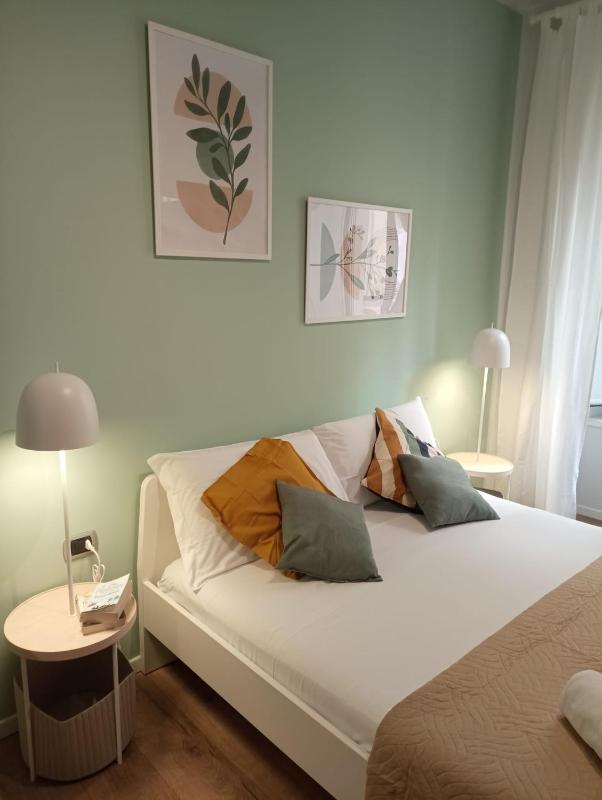 Deluxe Double Room image 4