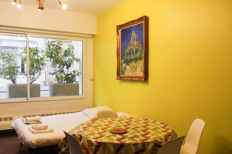 Colorful 1BR in Beaugrenelle - 5min to Metro - image 7