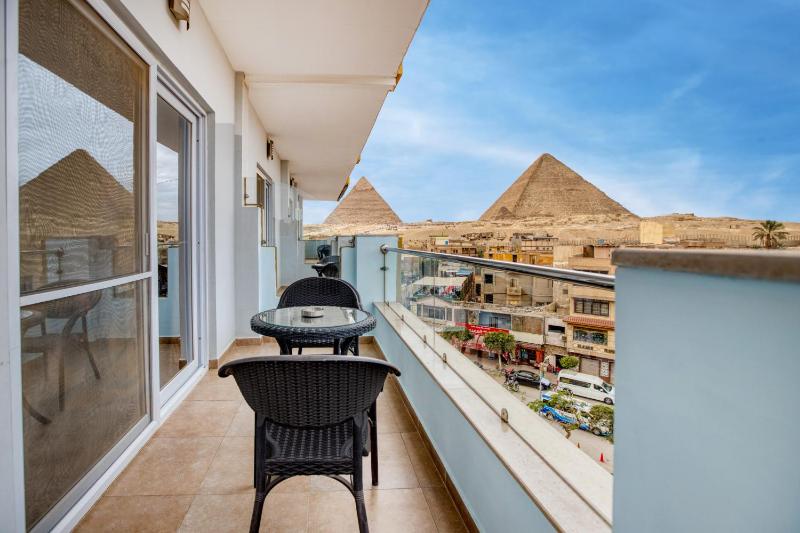 Mamlouk Pyramids Hotel - image 1