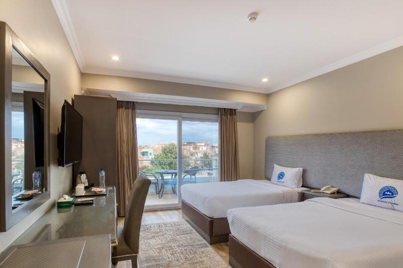 Mamlouk Pyramids Hotel - image 5