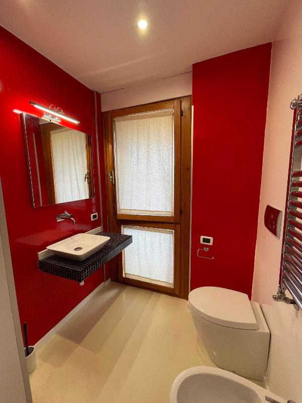 Double or Twin Room image 2