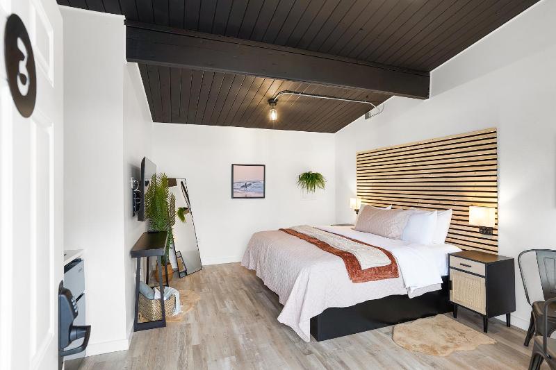 King Room image 1