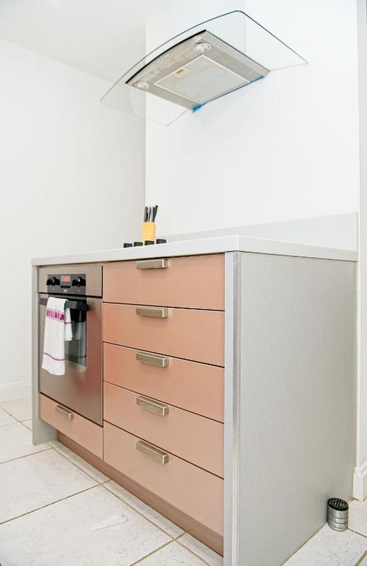 Inners City Apartments -On Suites - image 6