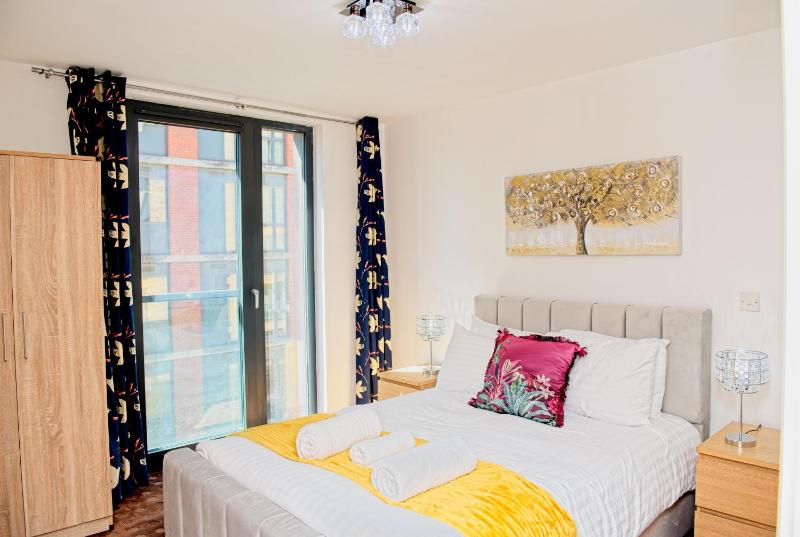 Inners City Apartments -On Suites - image 30