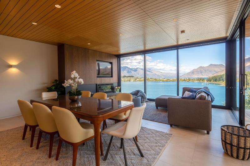 Lakehouse 1- Free Parking- Walk To Town- Air Con - image 29
