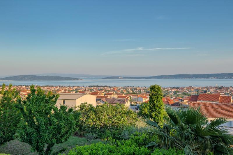 Family friendly house with a swimming pool Kastel Stari Kastela - 22138 - image 17