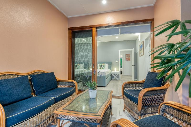 Villa 3 @ Chez Willow 2 mins to Four Mile Beach - image 19