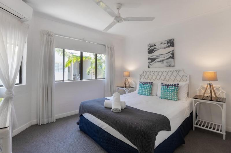 Unit 15 @ Tropical Reef: 2 mins to Four Mile Beach - image 14