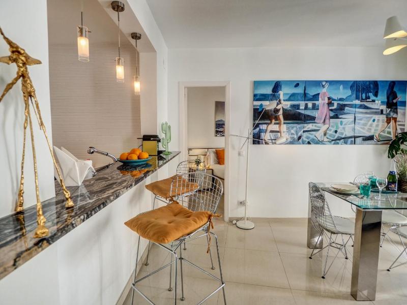 Aolani Apartment by Hello Homes Sitges - image 5