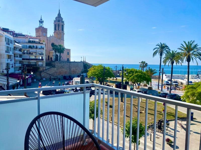 Paradise Apartment by Hello Homes Sitges - image 1