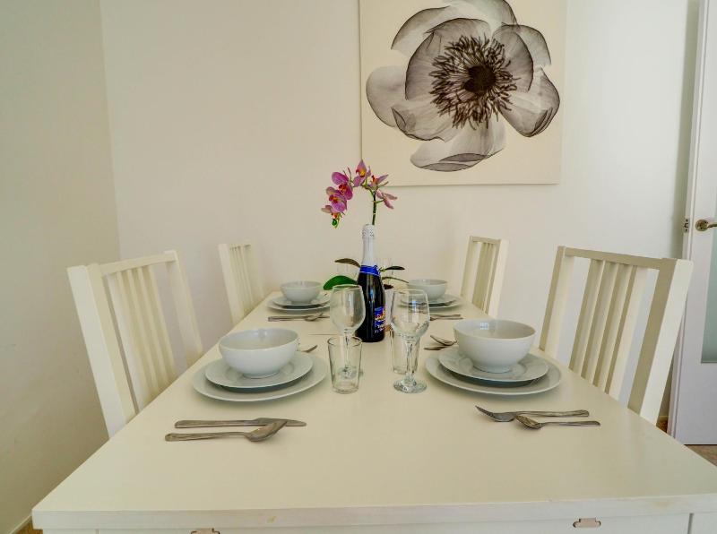 Diamond by Hello Homes Sitges - image 4
