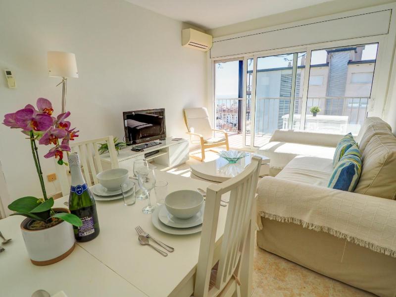 Diamond by Hello Homes Sitges - image 22