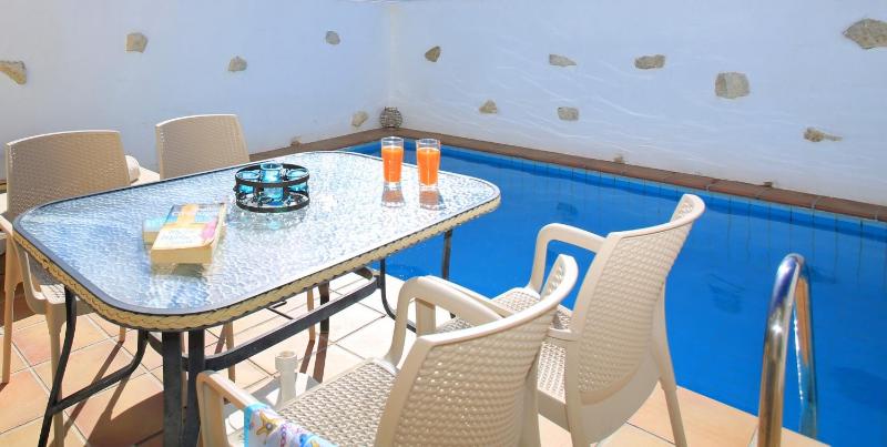 Two-Bedroom Villa image 2