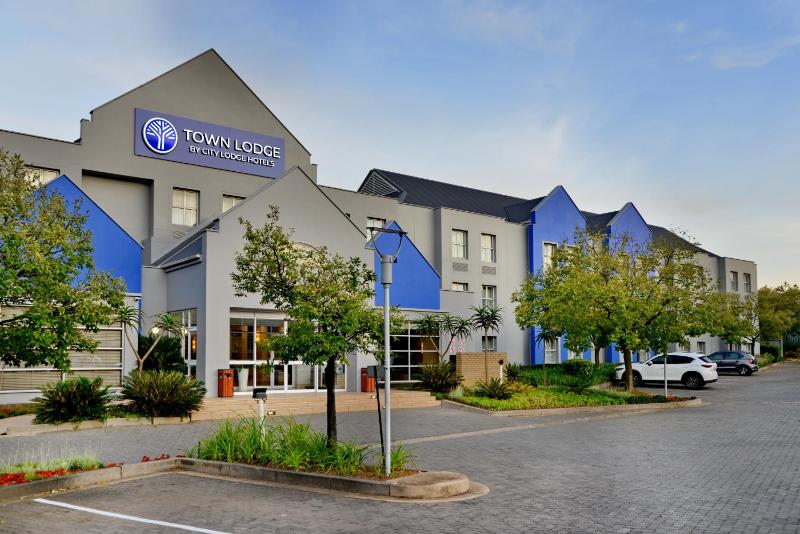 Town Lodge Waterfall Midrand - image 16