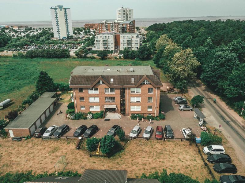 One-Bedroom Apartment image 1