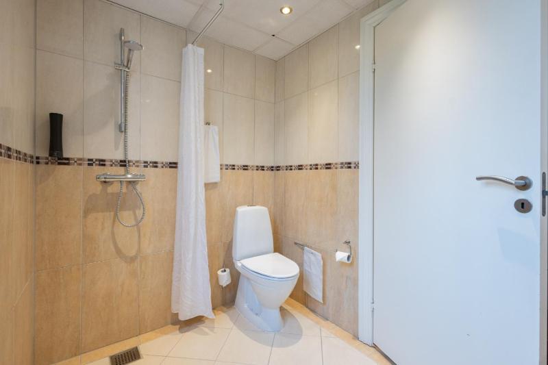 Single Room image 1