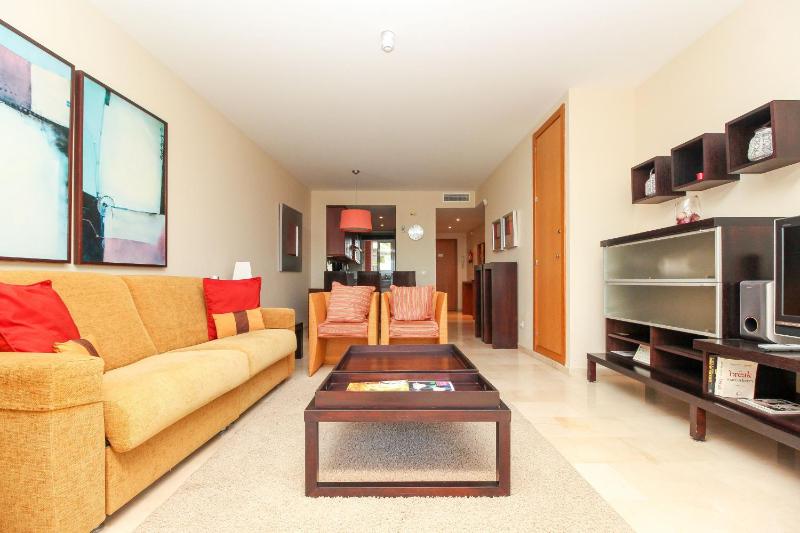 Malibu Mansions with private hot tub - image 28