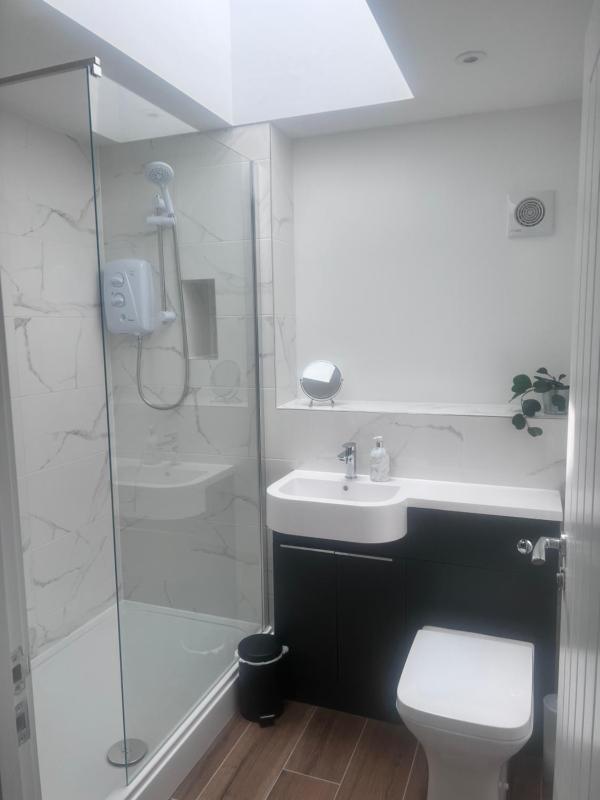 Family Room image 1