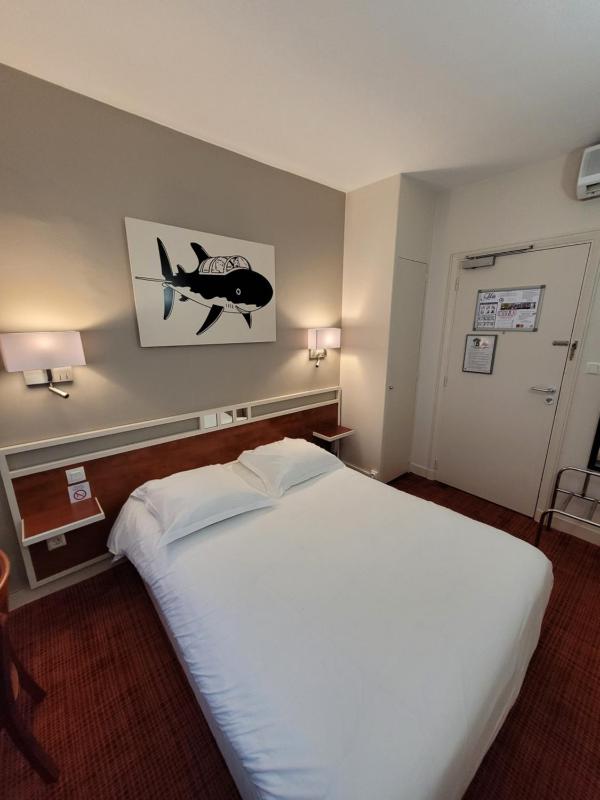 Budget Double Room image 4