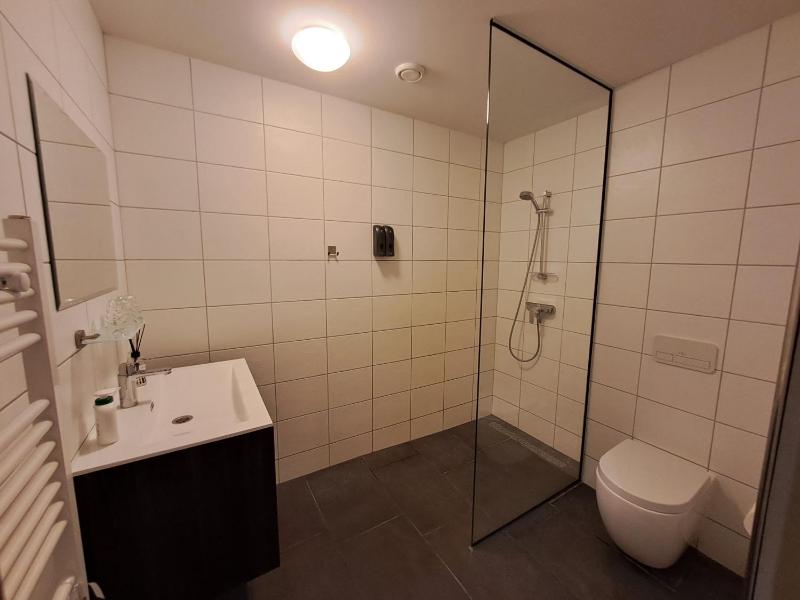 Double Room with Private Bathroom image 2