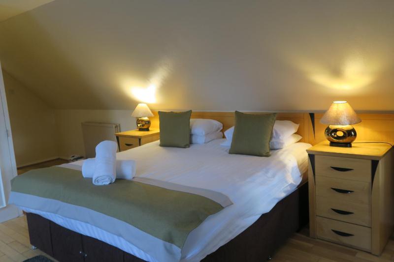 Classic Double Room image 1