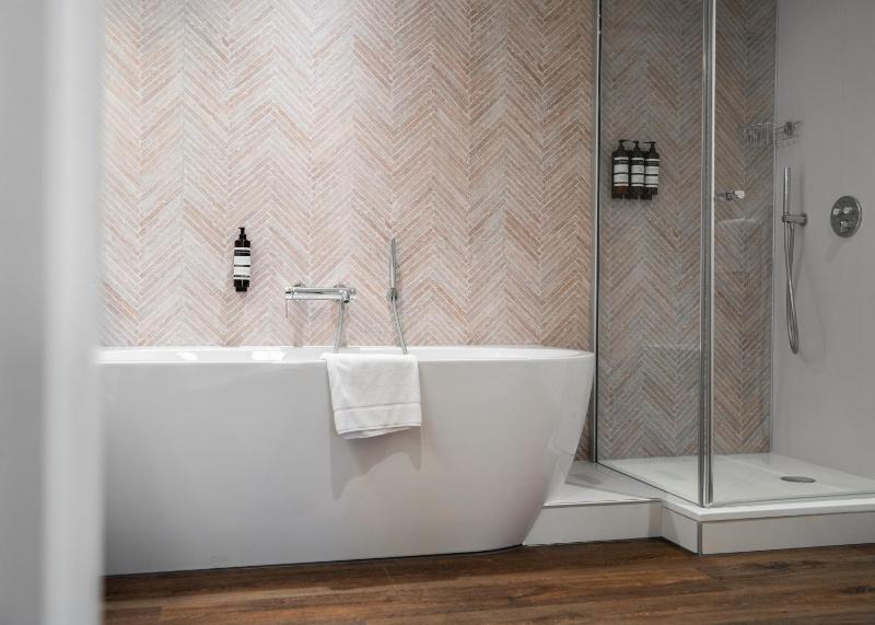 Suite image 4