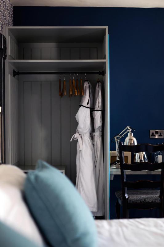 Suite image 4