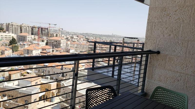 Brand New 3 Bedroom Apartment in Shalem Tower - image 2