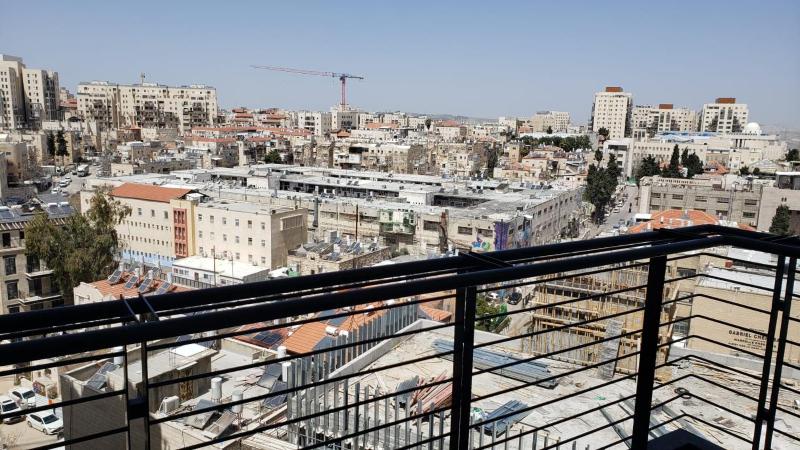 Brand New 3 Bedroom Apartment in Shalem Tower - image 7