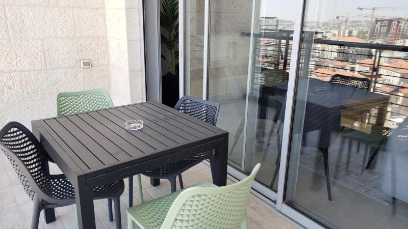 Brand New 3 Bedroom Apartment in Shalem Tower - image 6