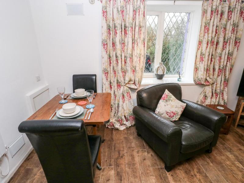 The Coach House - image 22