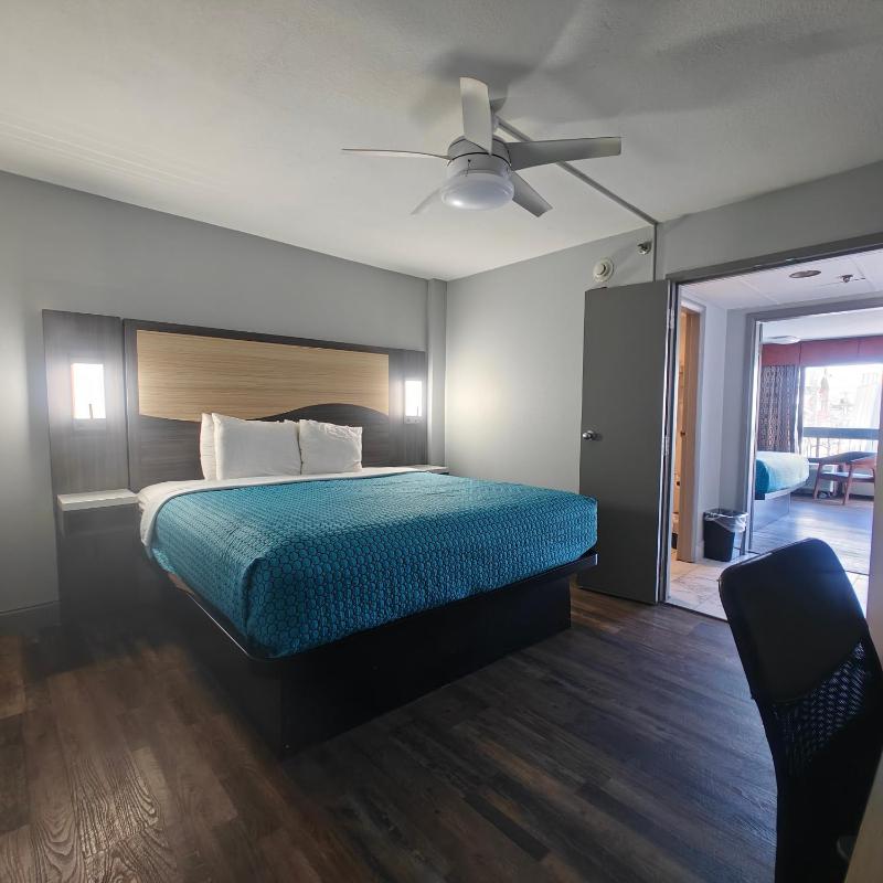 Two-Bedroom Suite image 3