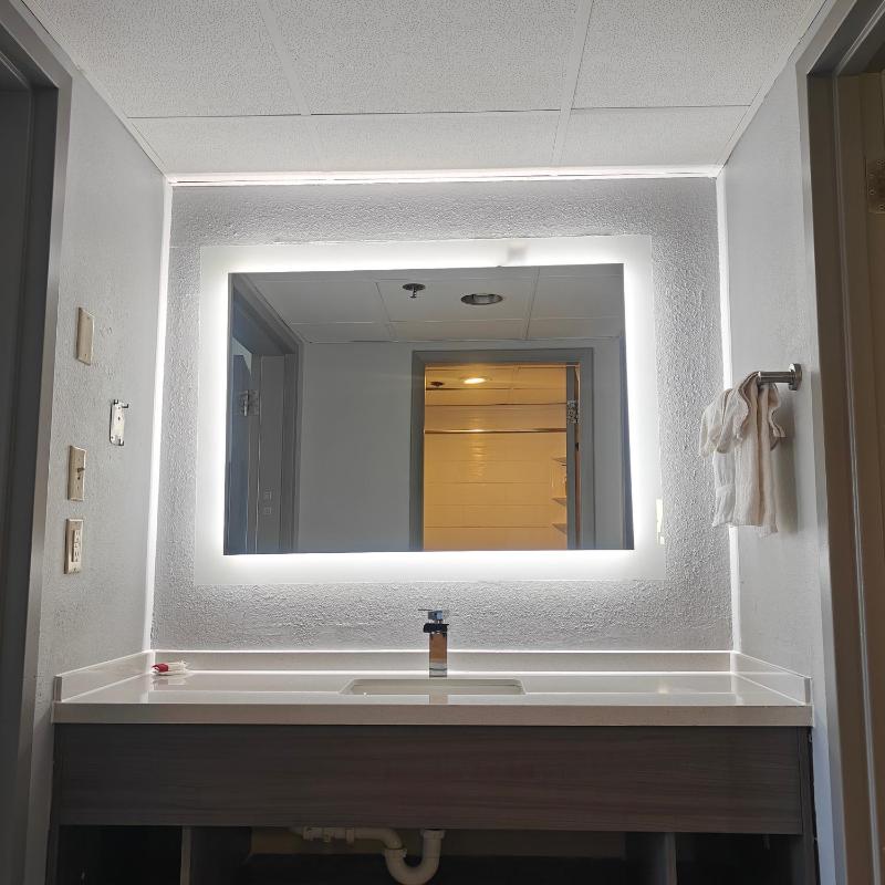 Two-Bedroom Suite image 4