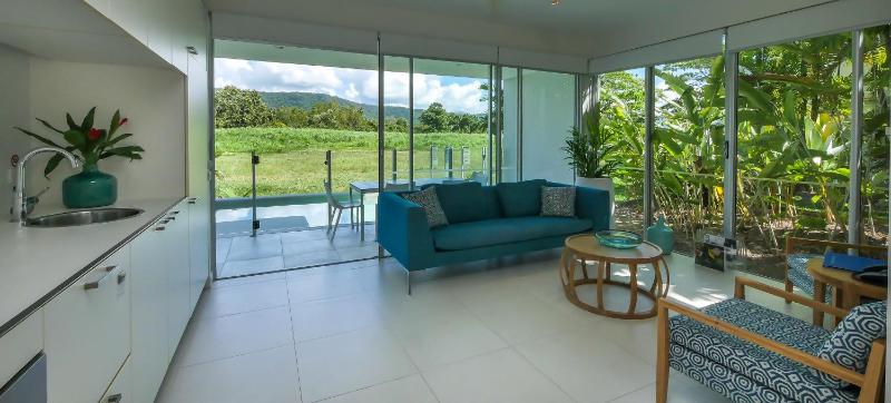 Pool Resort Port Douglas - image 10