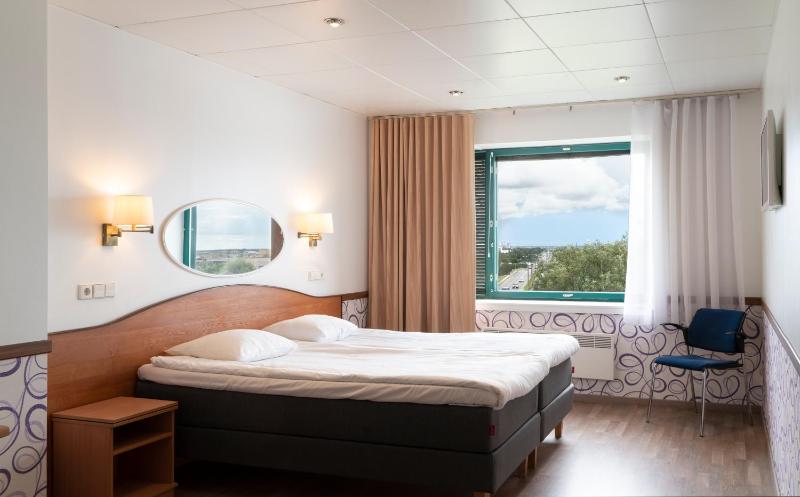 Standard Double Room image 1