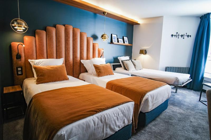 Triple Room with Mountain View image 1