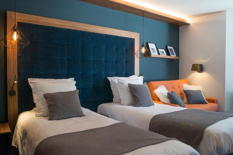 Double Room with Shower image 4