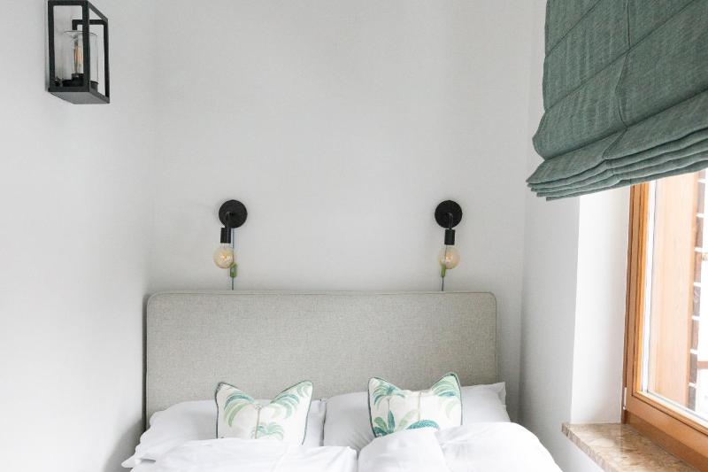 Two-Bedroom Apartment with Balcony image 4