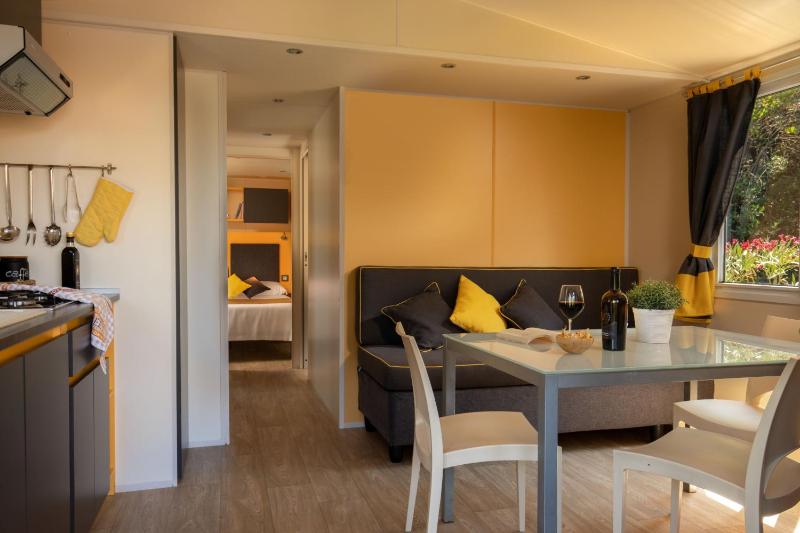 Mobile Home Comfort image 3