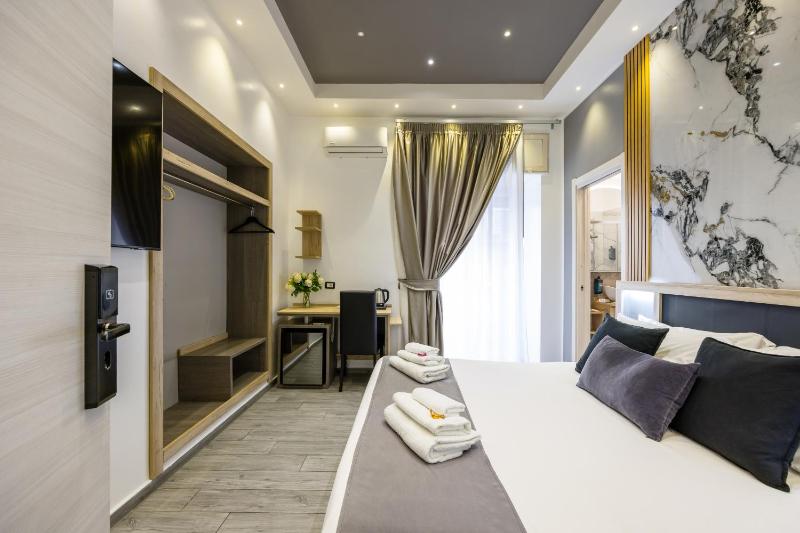 Double or Twin Room image 2