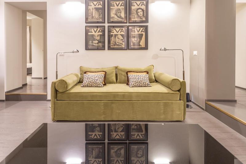 Spanish Steps DeLuxe Apartment - image 2