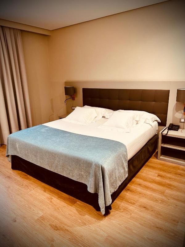 Privilege Double Room image 2