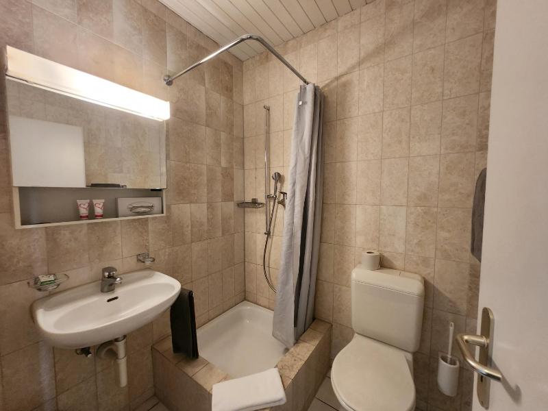 Single Room Budget Small image 4